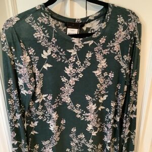 BCBG  NEWbeautiful print  TOP